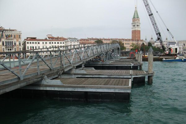Ponte mobile Venice Marathon