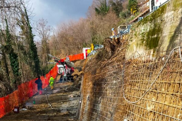 Tiranti parete strada comune di Lusiana (VI)