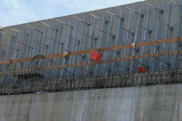Consolidamento murario muro paraonde Civitavecchia